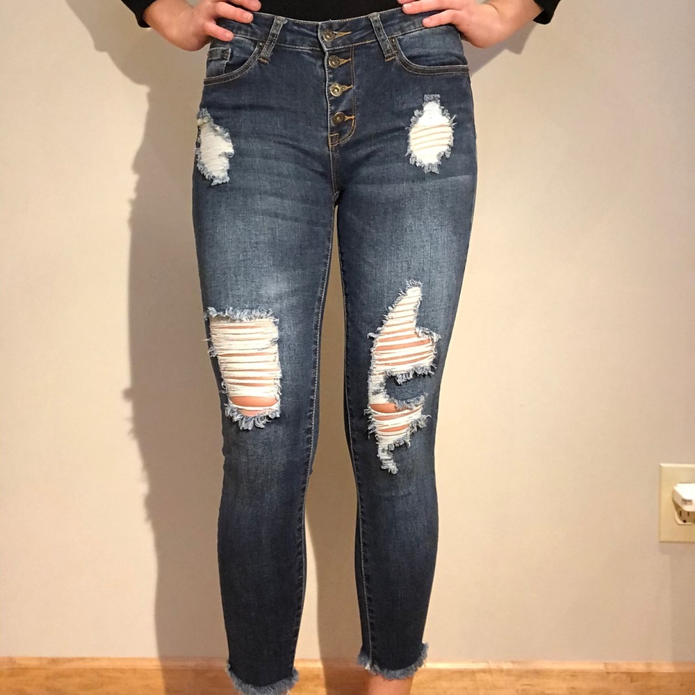 Distressed Jeans - Picture 1 of 2